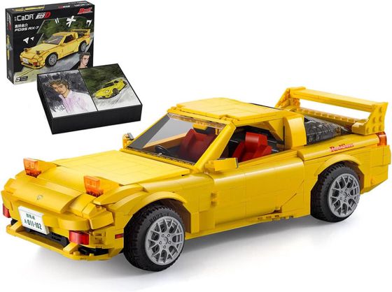 Initial D Mazda FD35 RX-7 Armable 1:12 (1655 Piezas) Cada